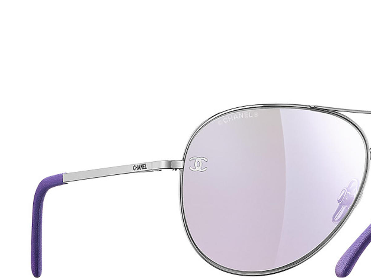 Fioletowe, przeciwsłoneczne okulary przeciwsłoneczne typu aviator