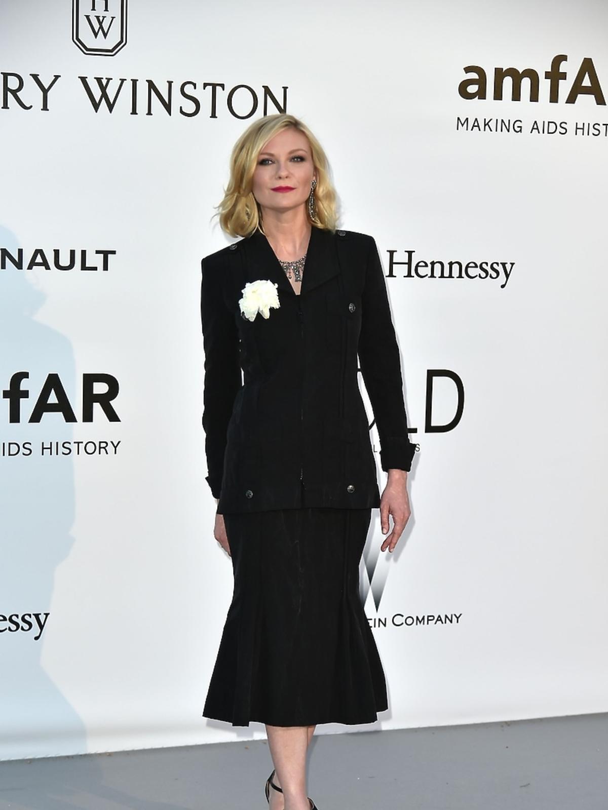 Seksowna Kirsten Dunst na gali amfAR w Cannes