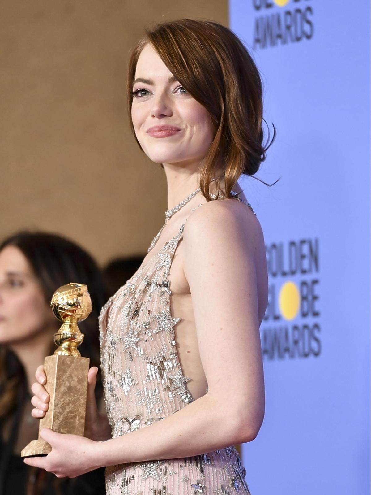 Emma Stone podczas 74. ceremonii wręczenia Złotych Globów