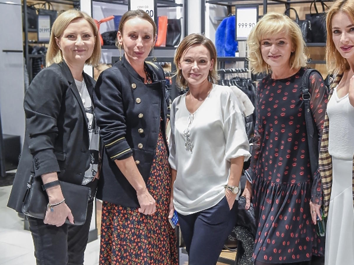 Iza Kuna, Dorota Williams, Joanna Sokołowska-Pronobis, Kasia Żak, Anna Dereszowska