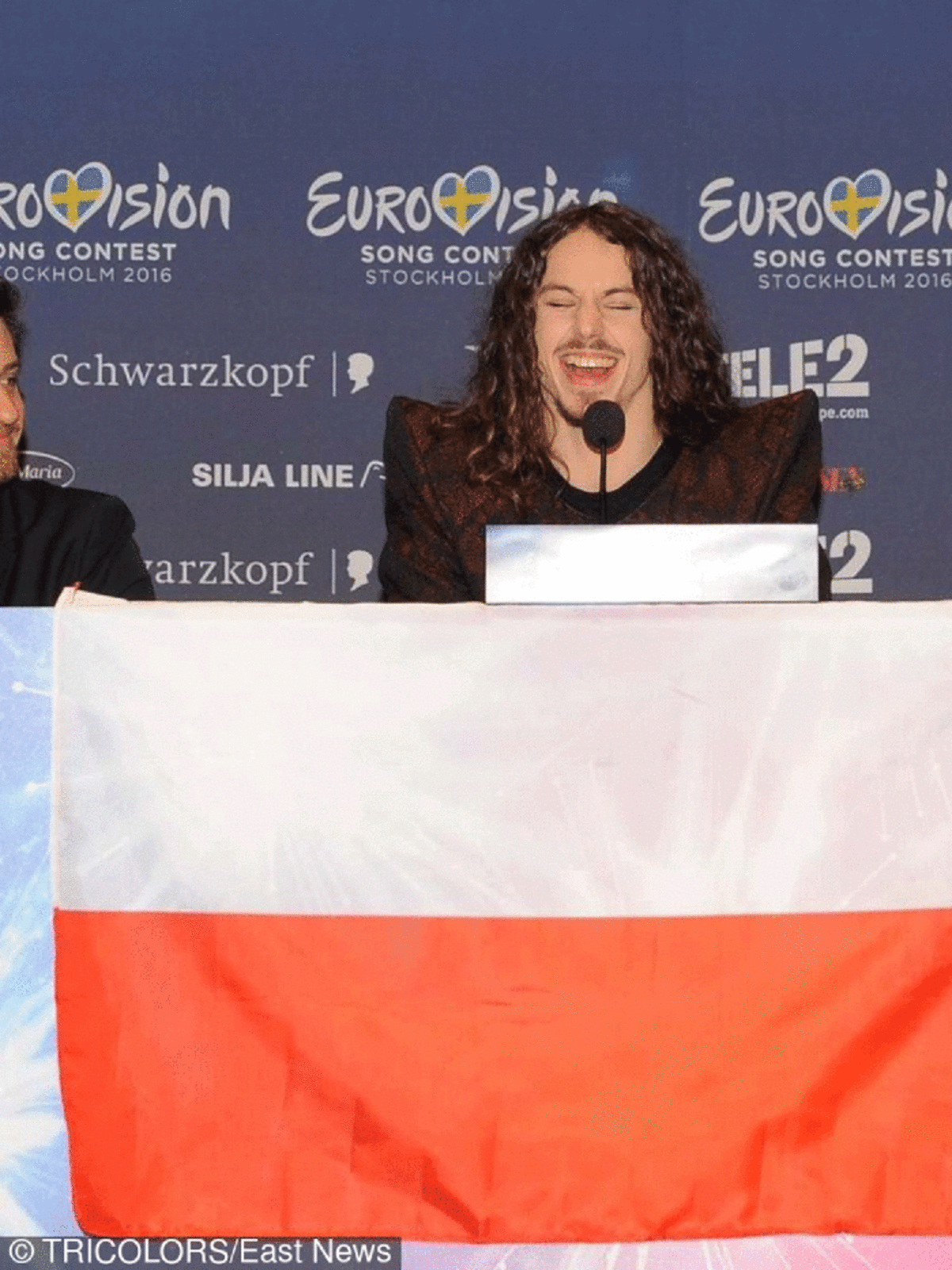 Michał Szpak rozmawia z dziennikarzami na Eurowizji