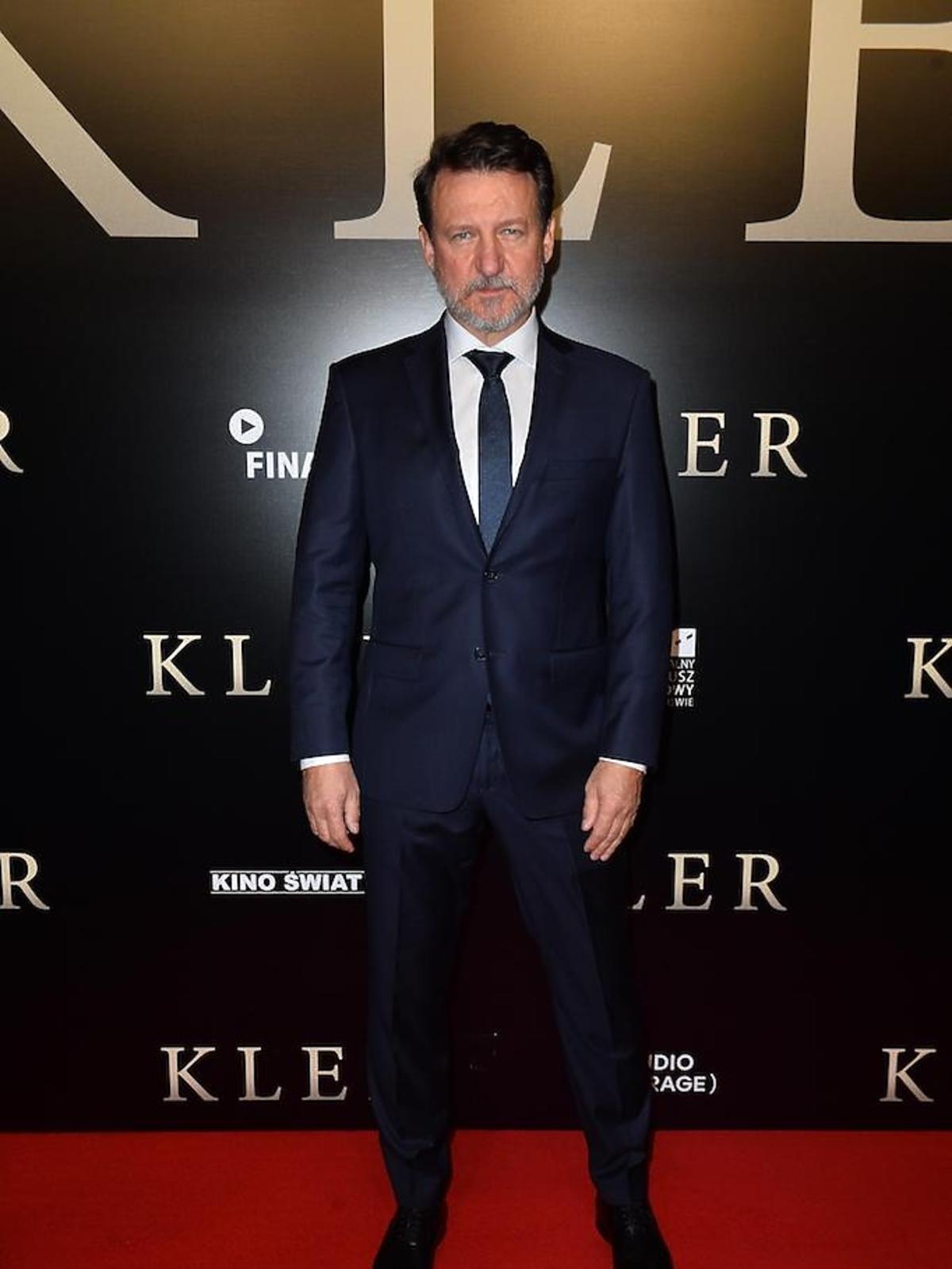Robert Więckiewicz na premierze filmu Kler