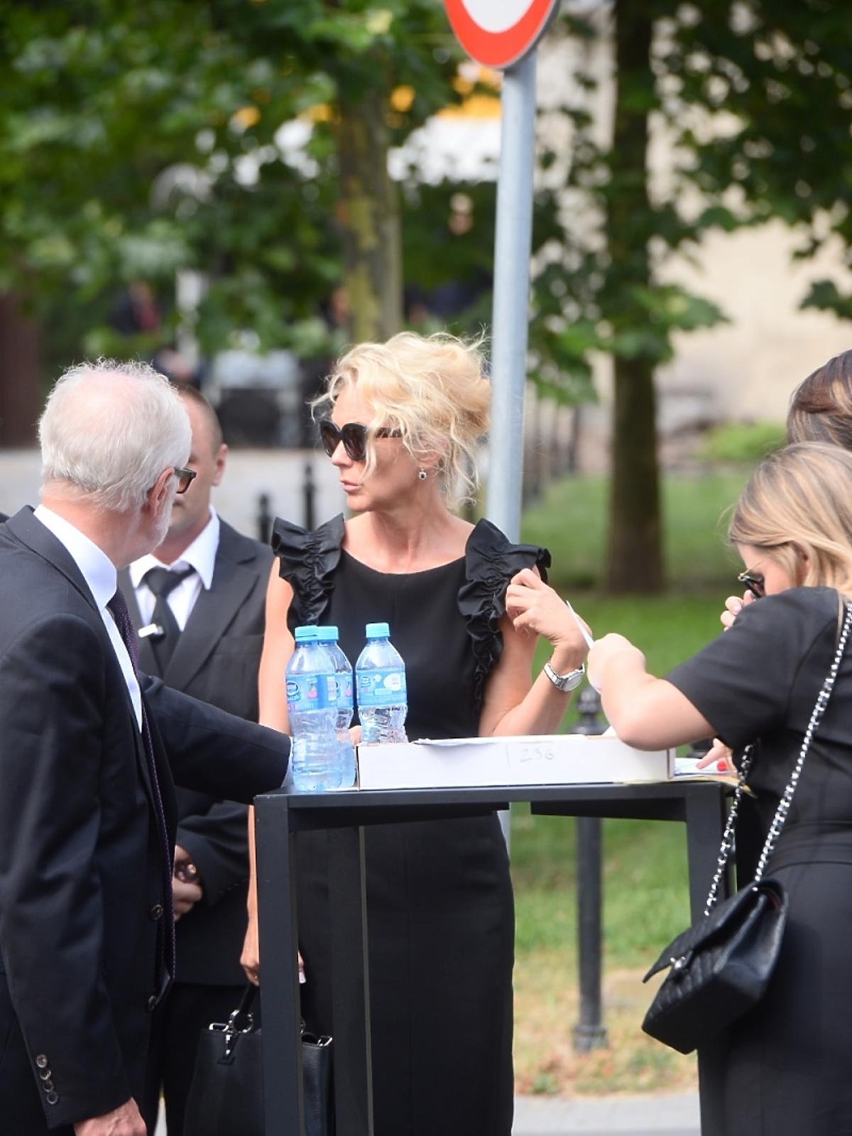 Beata Ścibakówna na pogrzebie Jana Kulczyka