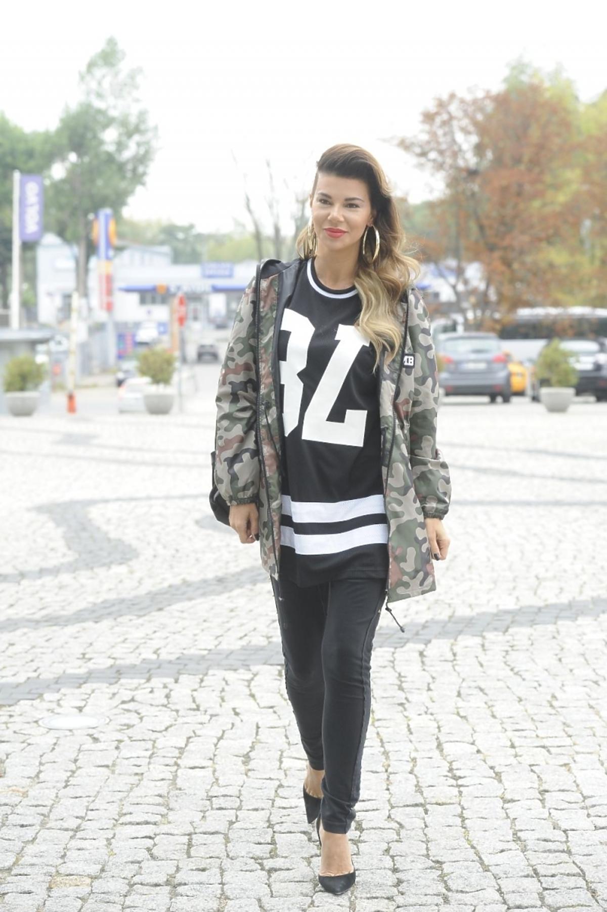 Edyta Górniak pod studiem Pytania na Śniadanie
