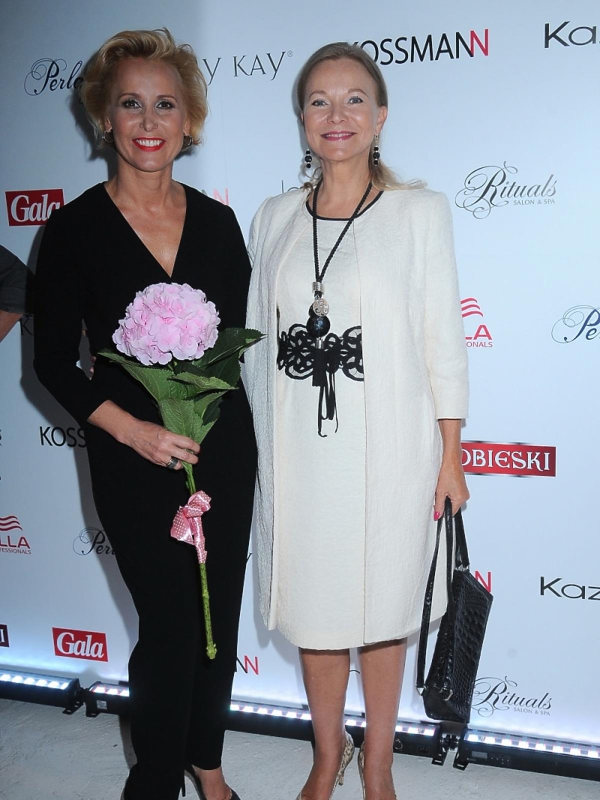 Iwona Kossmann i Laura Łącz na pokazie najnowszej kolekcji Kossmann