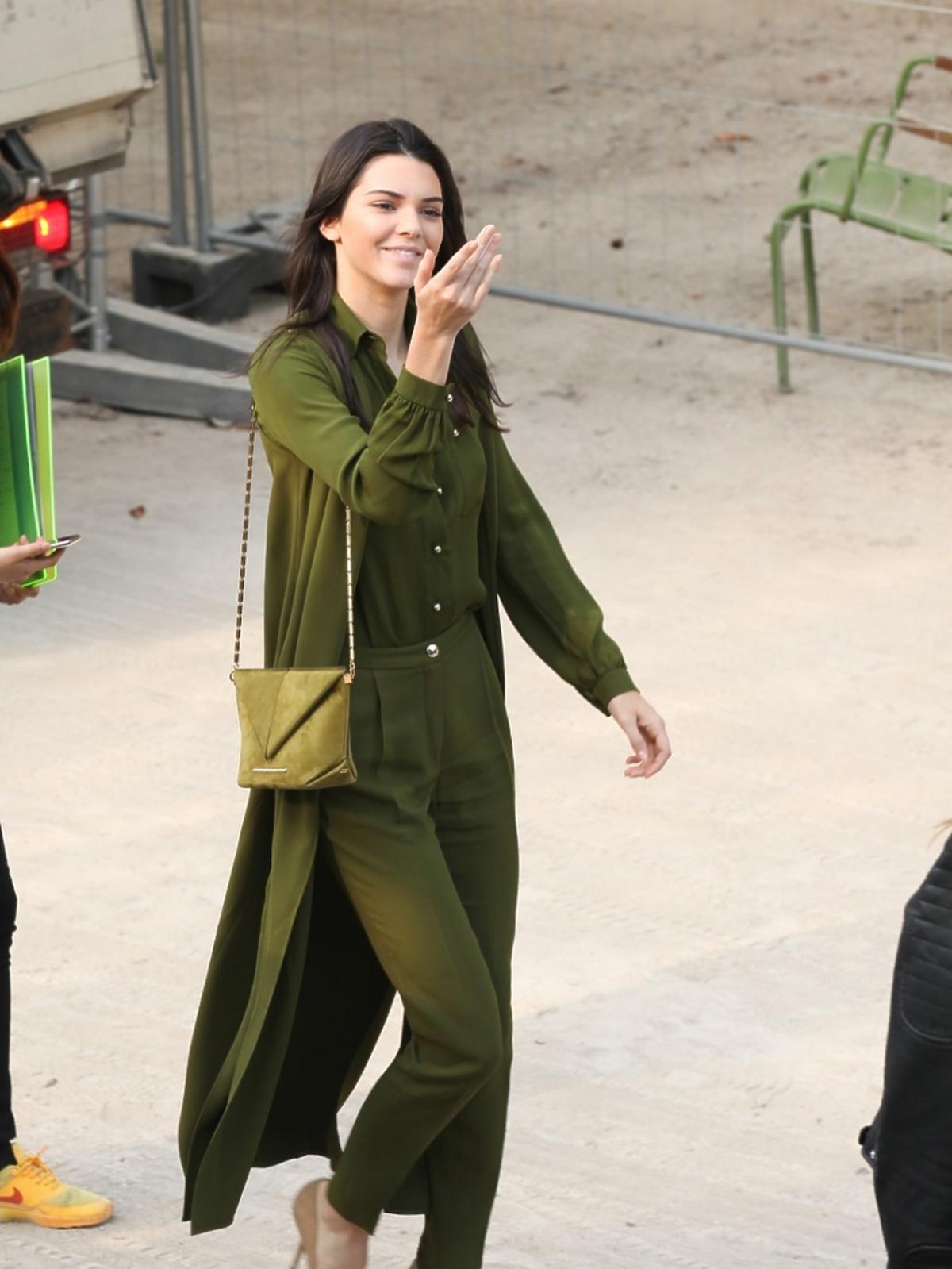 Kendall Jenner w zielonej sukience