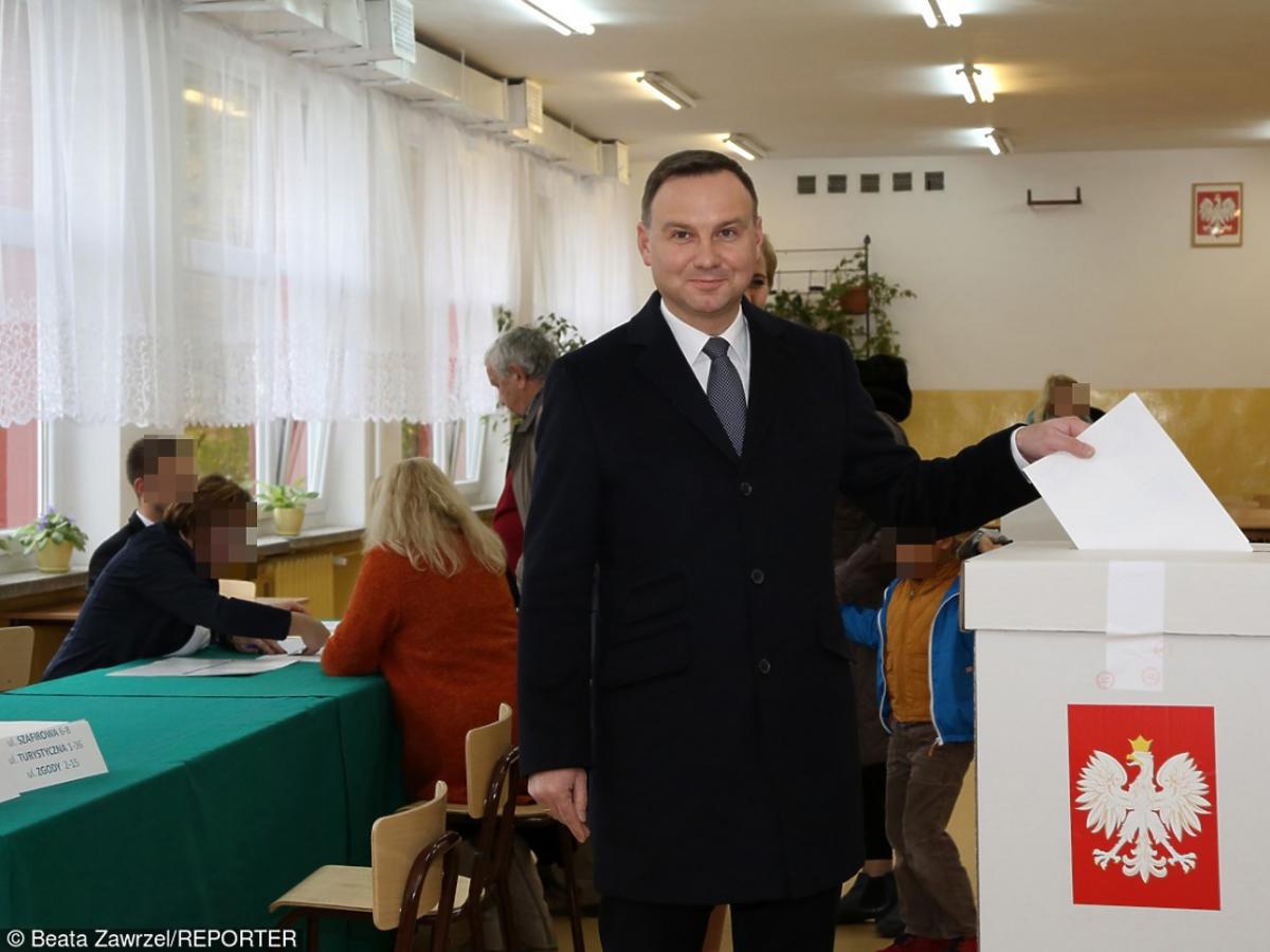 Andrzej Duda w krawacie