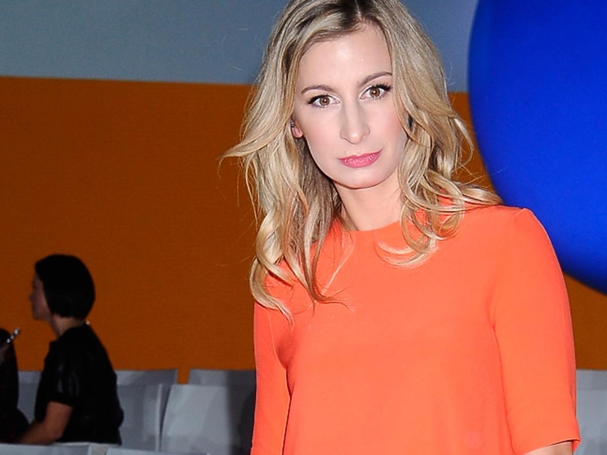 Magda Schejbal w nowej fryzurze na pokazie Tomasza Ossolińskiego