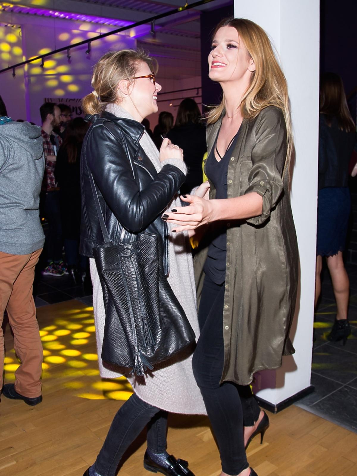Zofia Zborowska i Marta Wierzbicka na premierze aparatu Instax