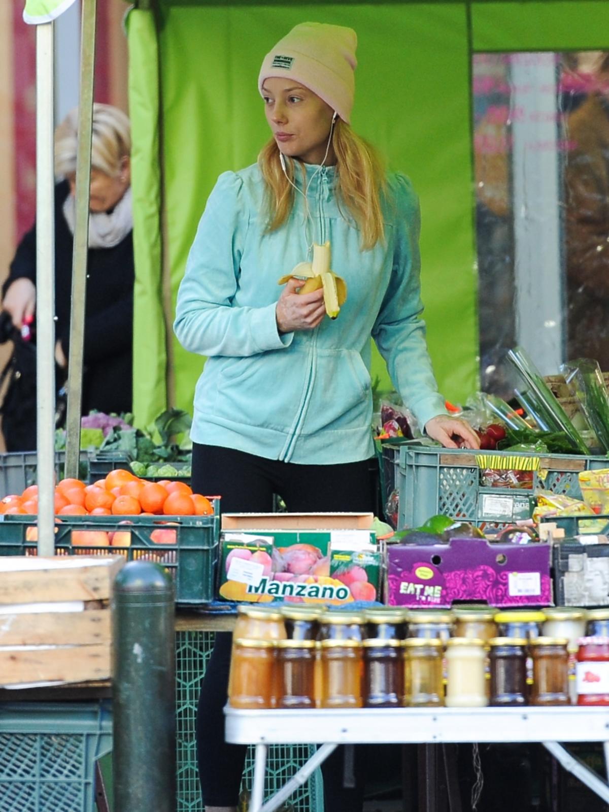 Jagoda Judzińska je banana