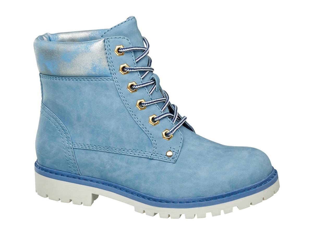 niebieskie buty trapery