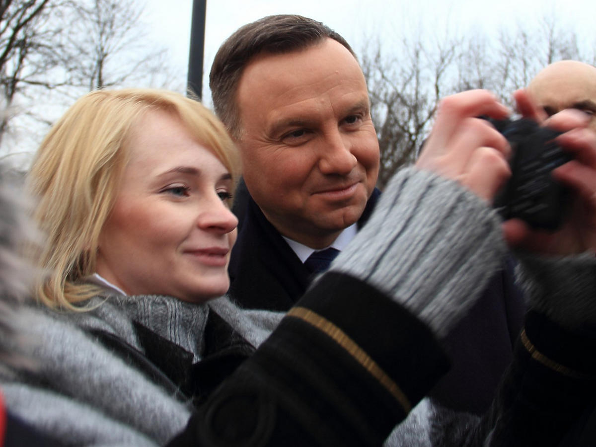 Andrzej Duda ze swoją fanką