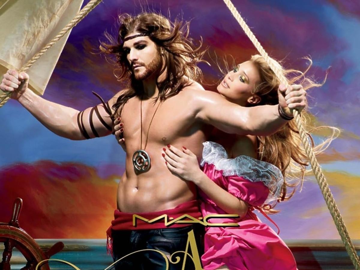 A Novel Romance od MAC - limitowana kolekcja