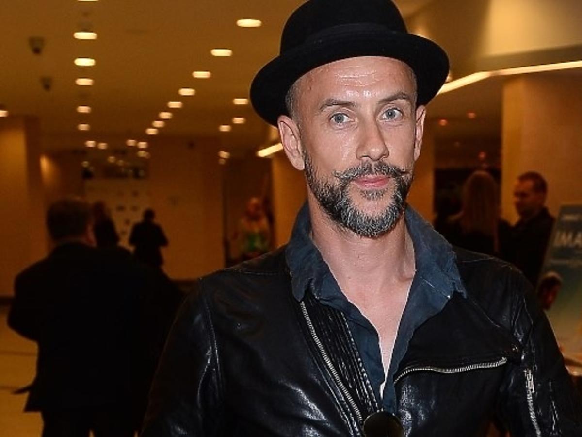 Adam Nergal Darski zrobił sobie zdjęcie z zakonnicą