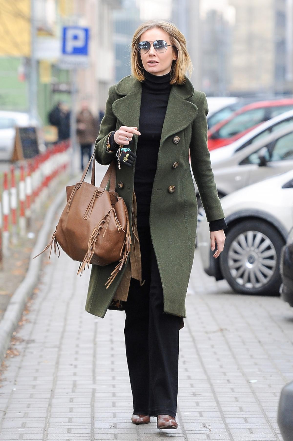 Agnieszka Szulim w drodze do sądu