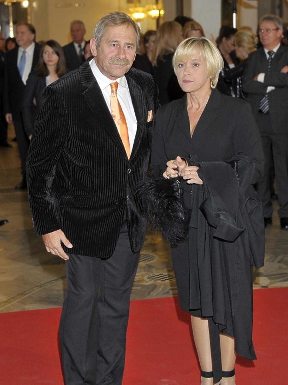Andrzej Strzelecki i Joanna Pałucka na premierze filmu 