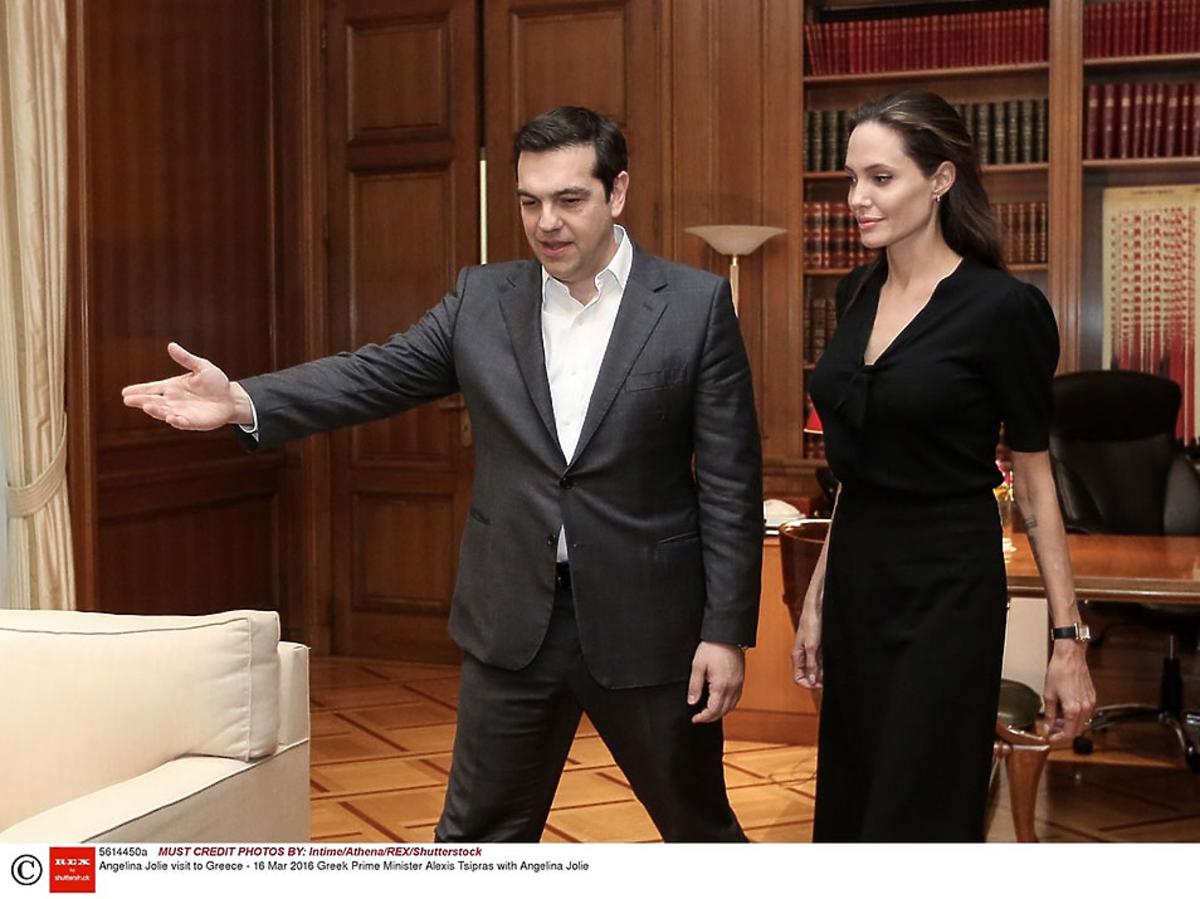 Angelina Jolie rozmawia z premierem Grecji