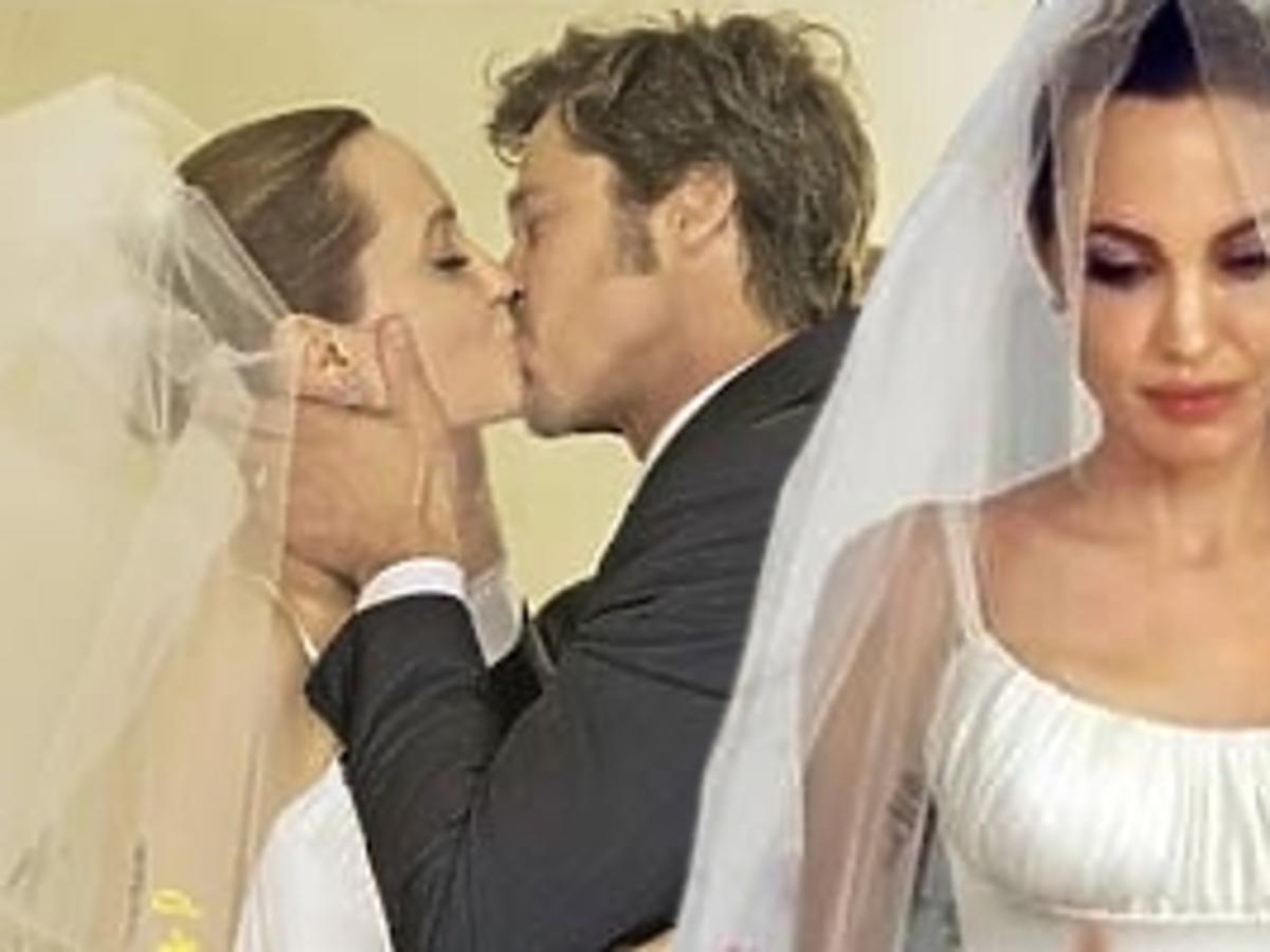 Angelina Jolie w sukni ślubnej na okładce People