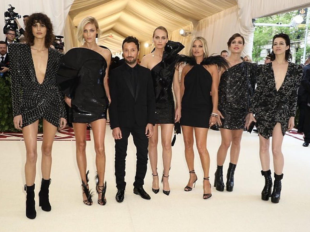 Anja Rubik na gali Met