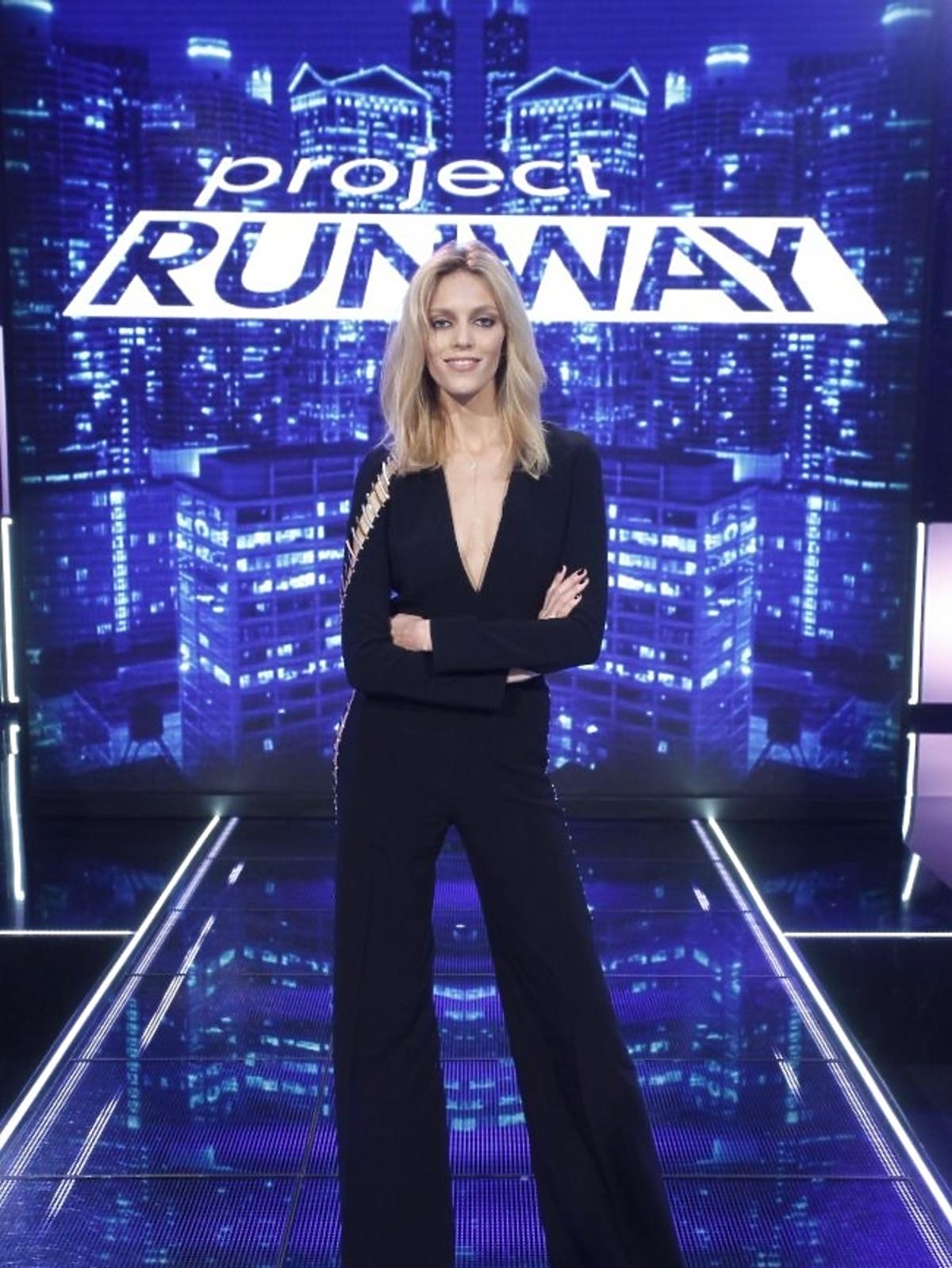 Anja Rubik na planie Project Runway