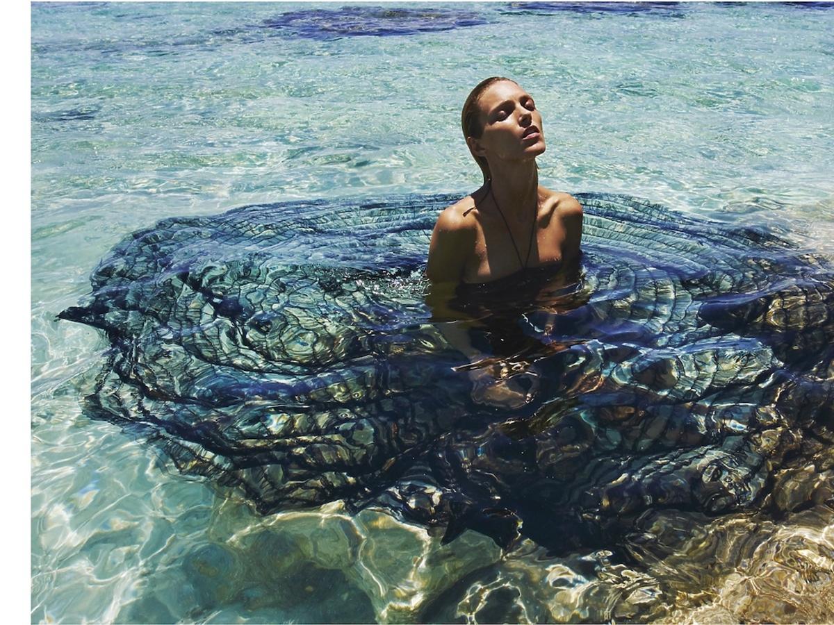 Anja Rubik w magazynie Porter