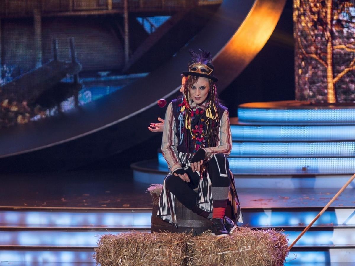 Anna Czartoryska jako Boy George w czwartym odcinku TTBZ
