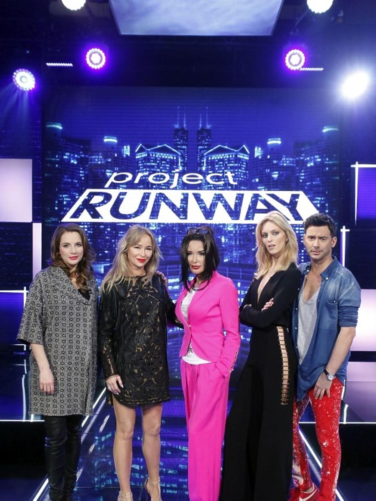 Anna Dereszowska, Ewa Minge, Joanna Przetakiewicz, Anja Rubik i Marcin Tyszka na planie Project Runway