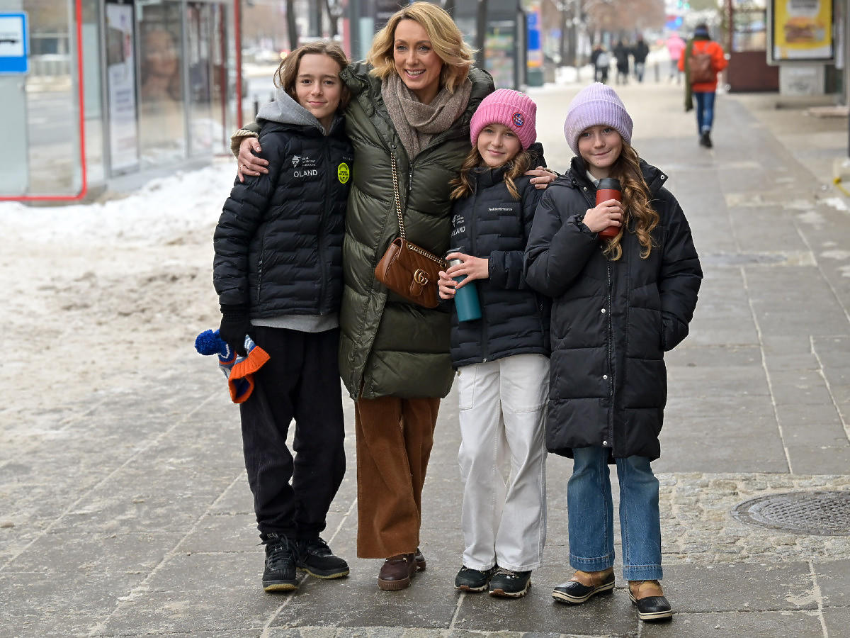 Anna Kalczyńska z dziećmi