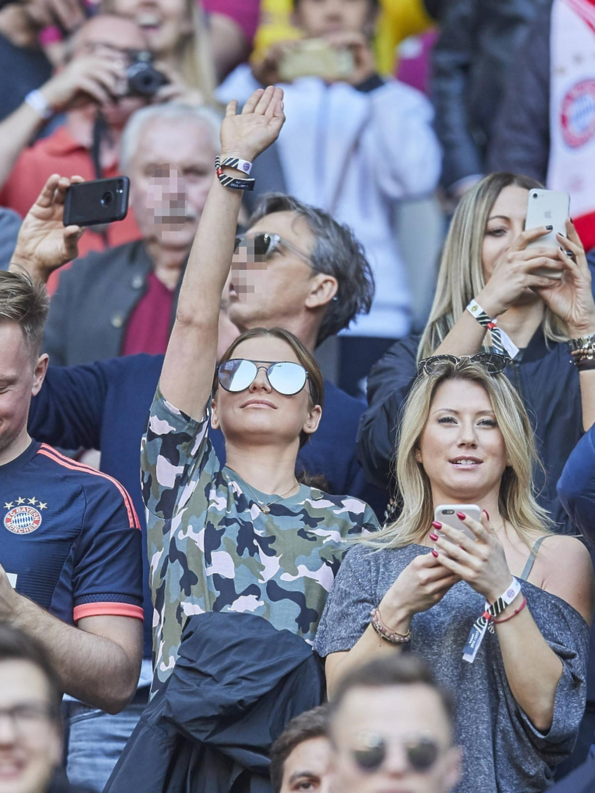 Anna Lewandowska i Kuba Wesołowski na meczu Bayernu