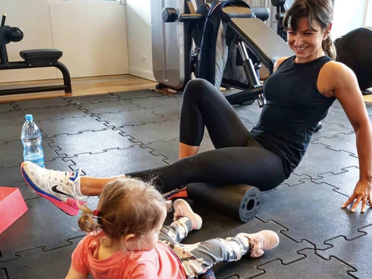 Anna Lewandowska, Klara Lewandowska ćwiczą na siłowni