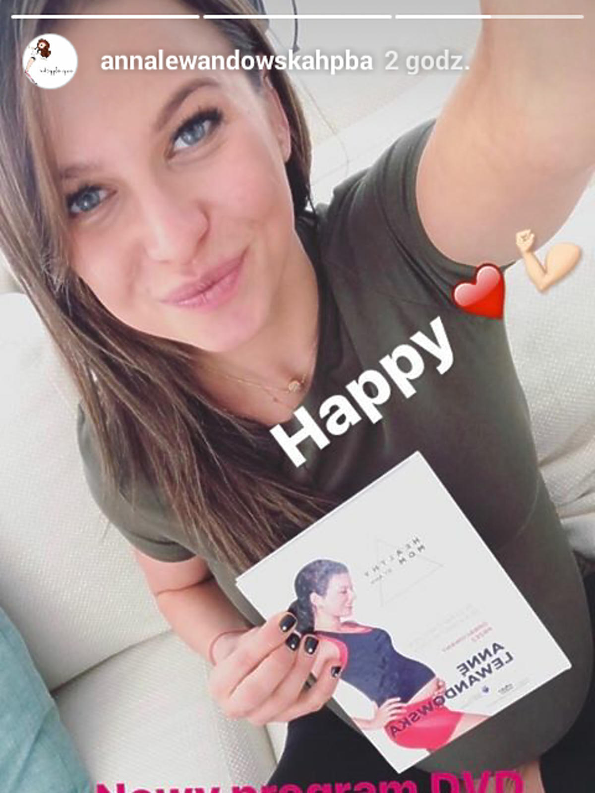 Anna Lewandowska pokazała brzuszek!