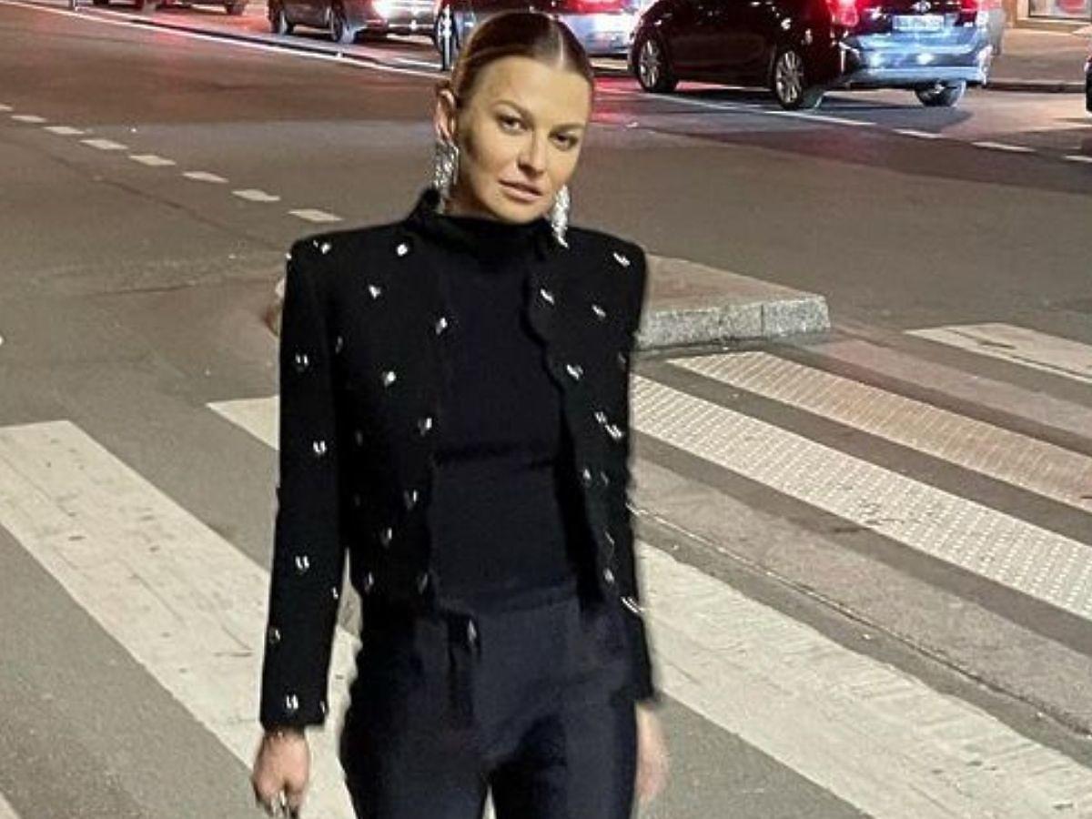 Anna lewandowska w Paryżu zachwyca długimi nogami