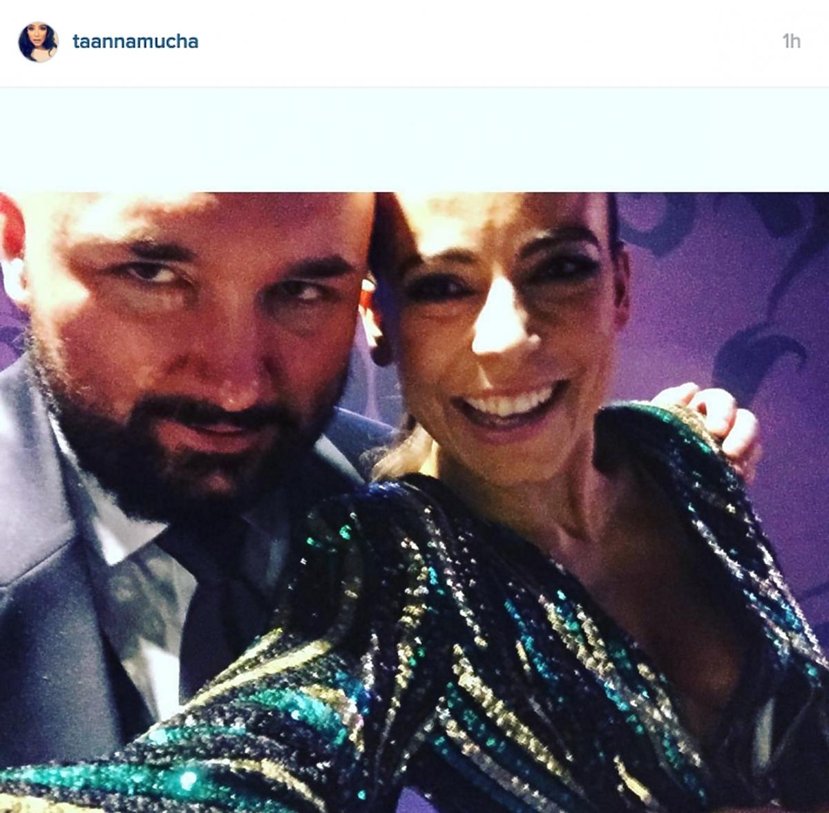 Anna Mucha w sukience z dekoltem Instagram