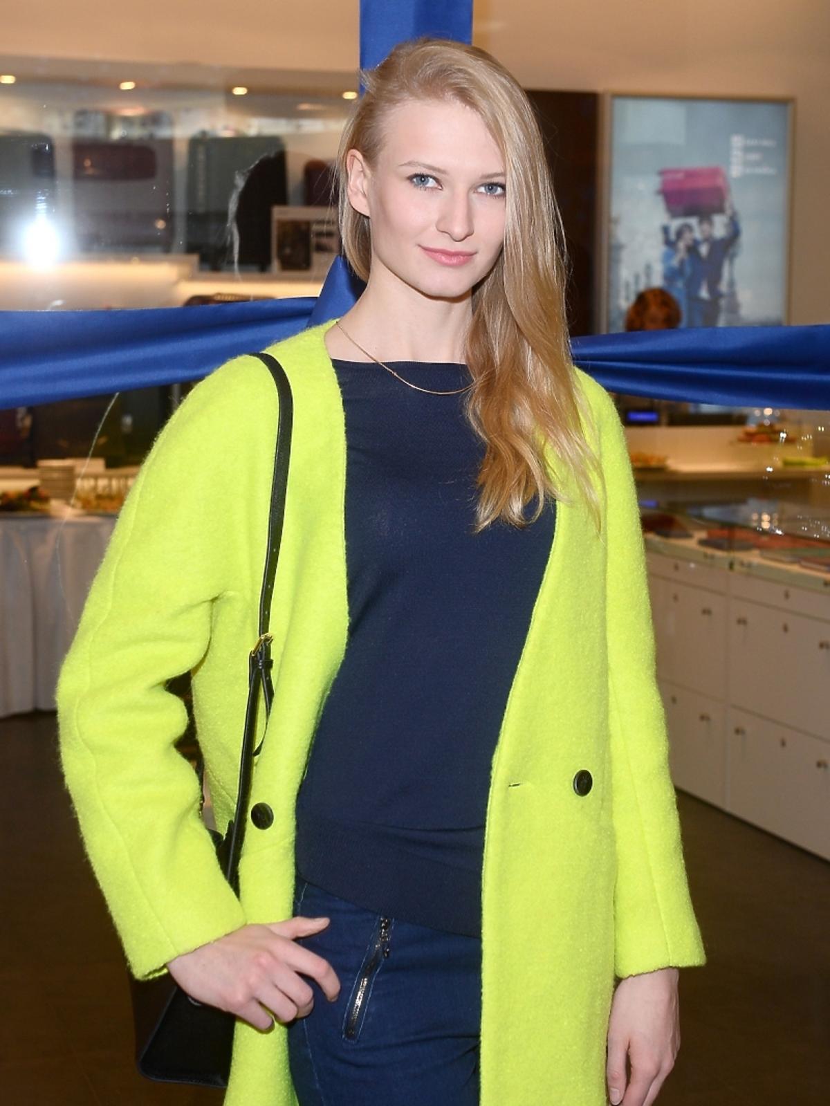 Anna Piszczałka podczas otwarcia salonu Desley