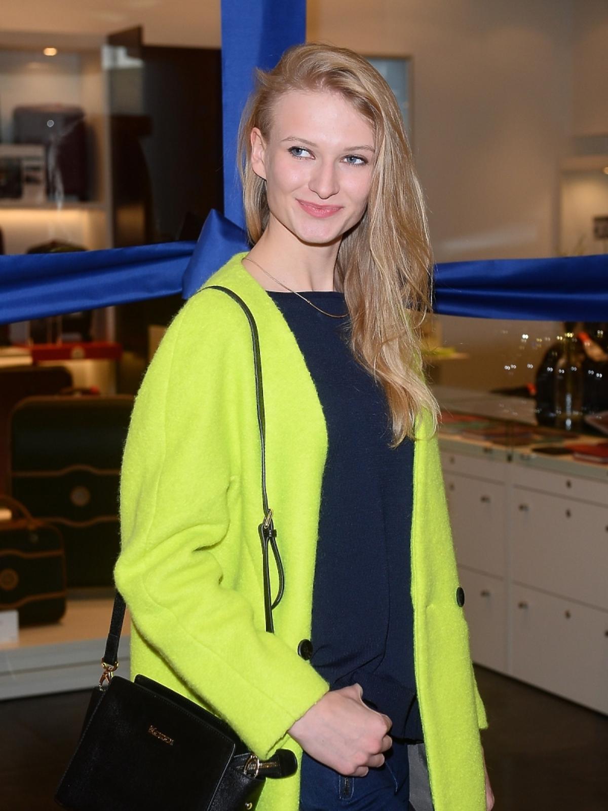 Anna Piszczałka podczas otwarcia salonu Desley
