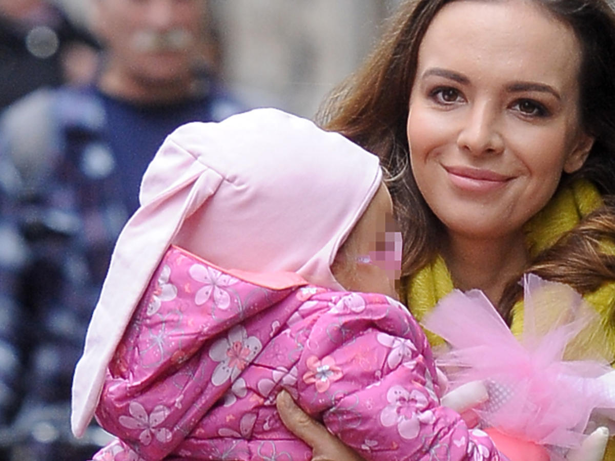 Anna Wendzikowska z córeczką Kornelią