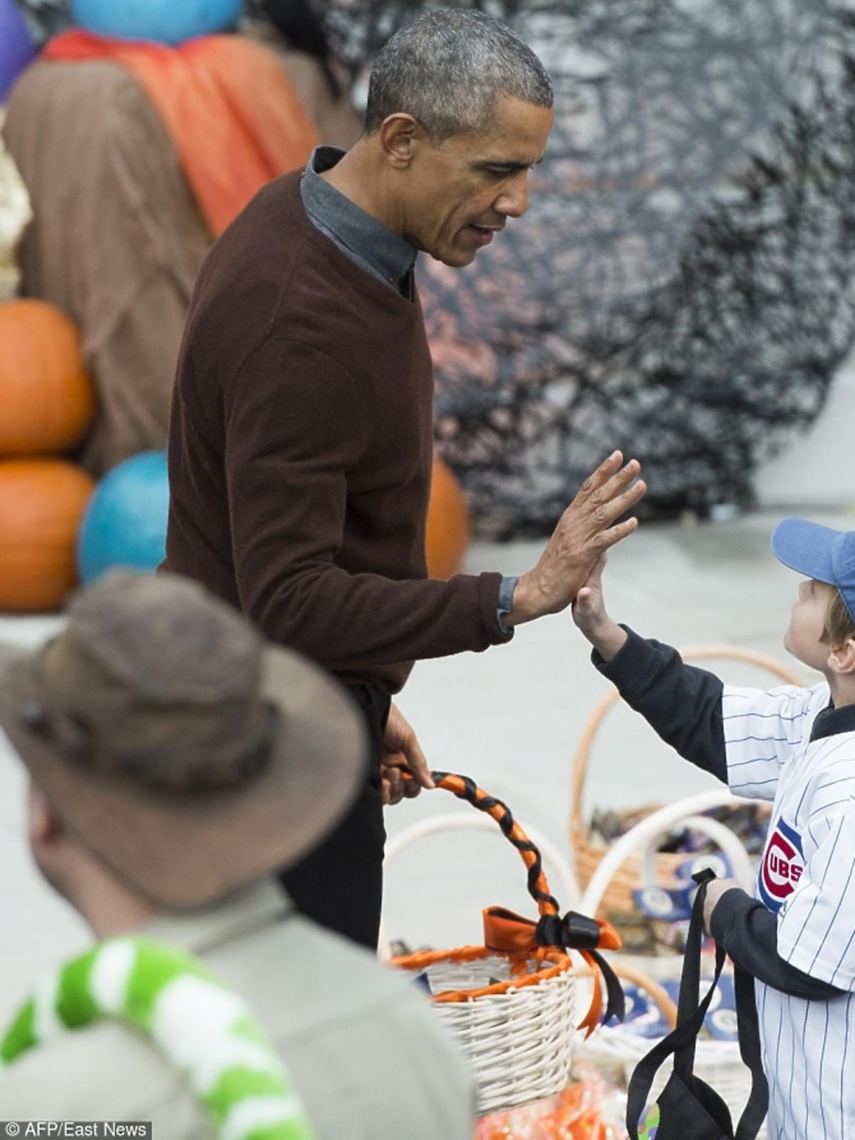 Barack Obama na imprezie z okazji Halloween w Białym Domu