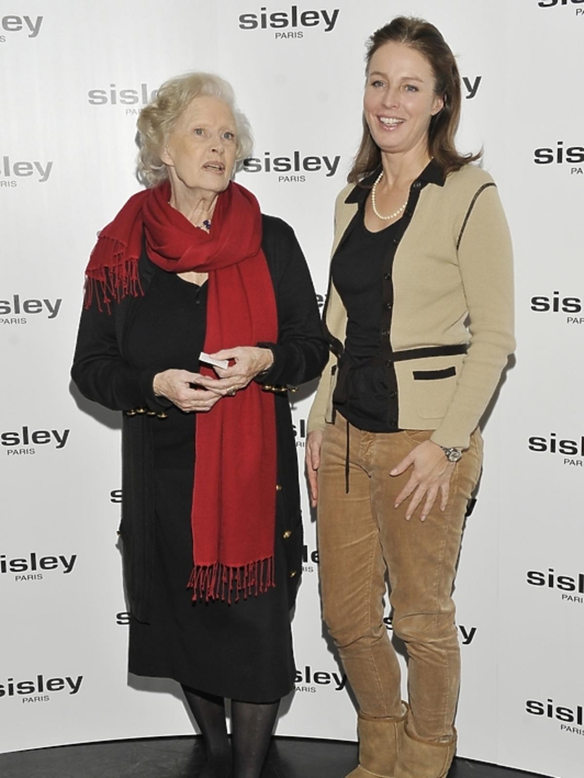 Beata Tyszkiewicz i Karolina Wajda na prezentacji kosmetyków Sisley