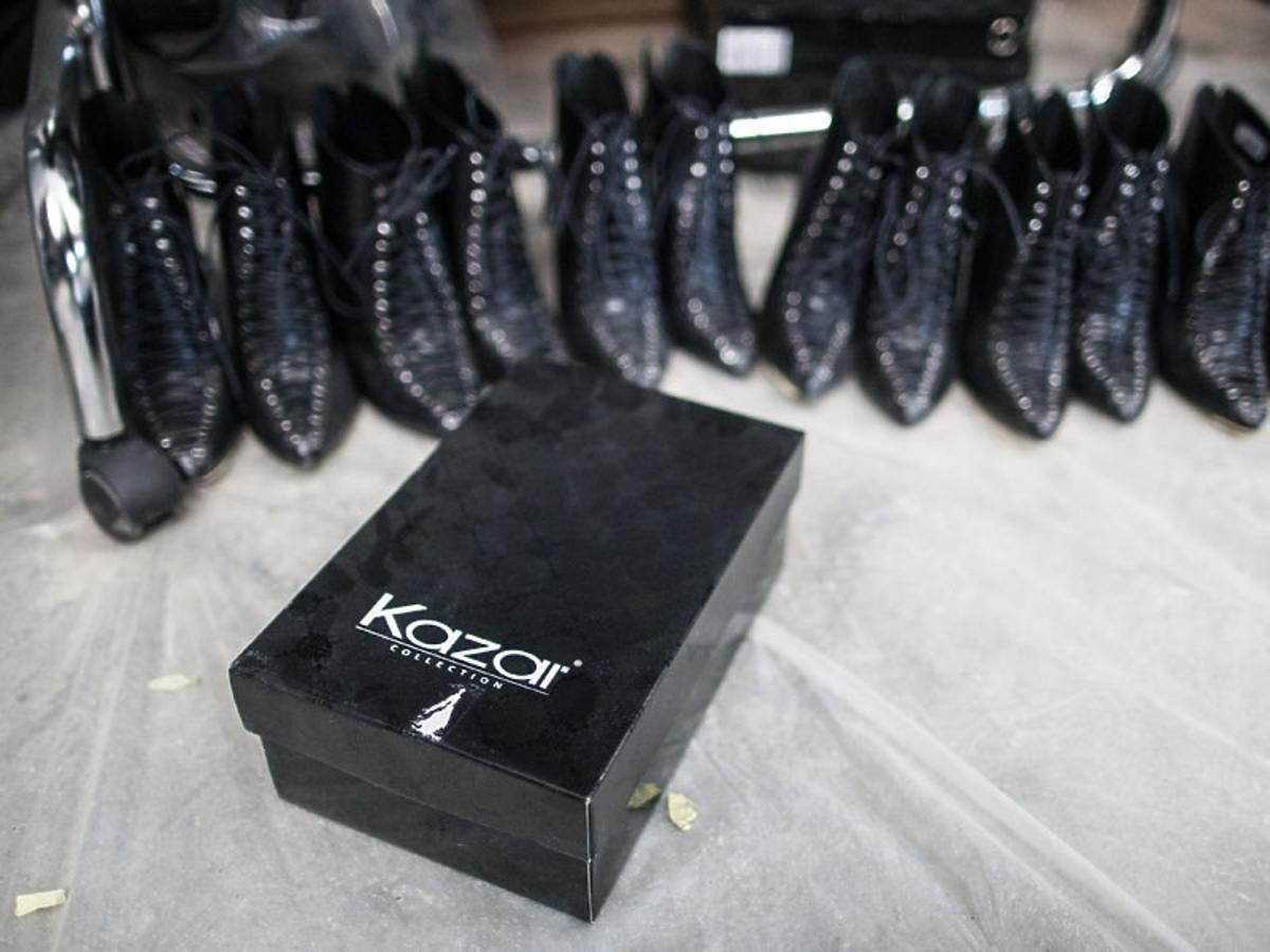 Buty Kazar dopełniły stylizację kreacji polskich projektantów podczas Flesz Fashion Night