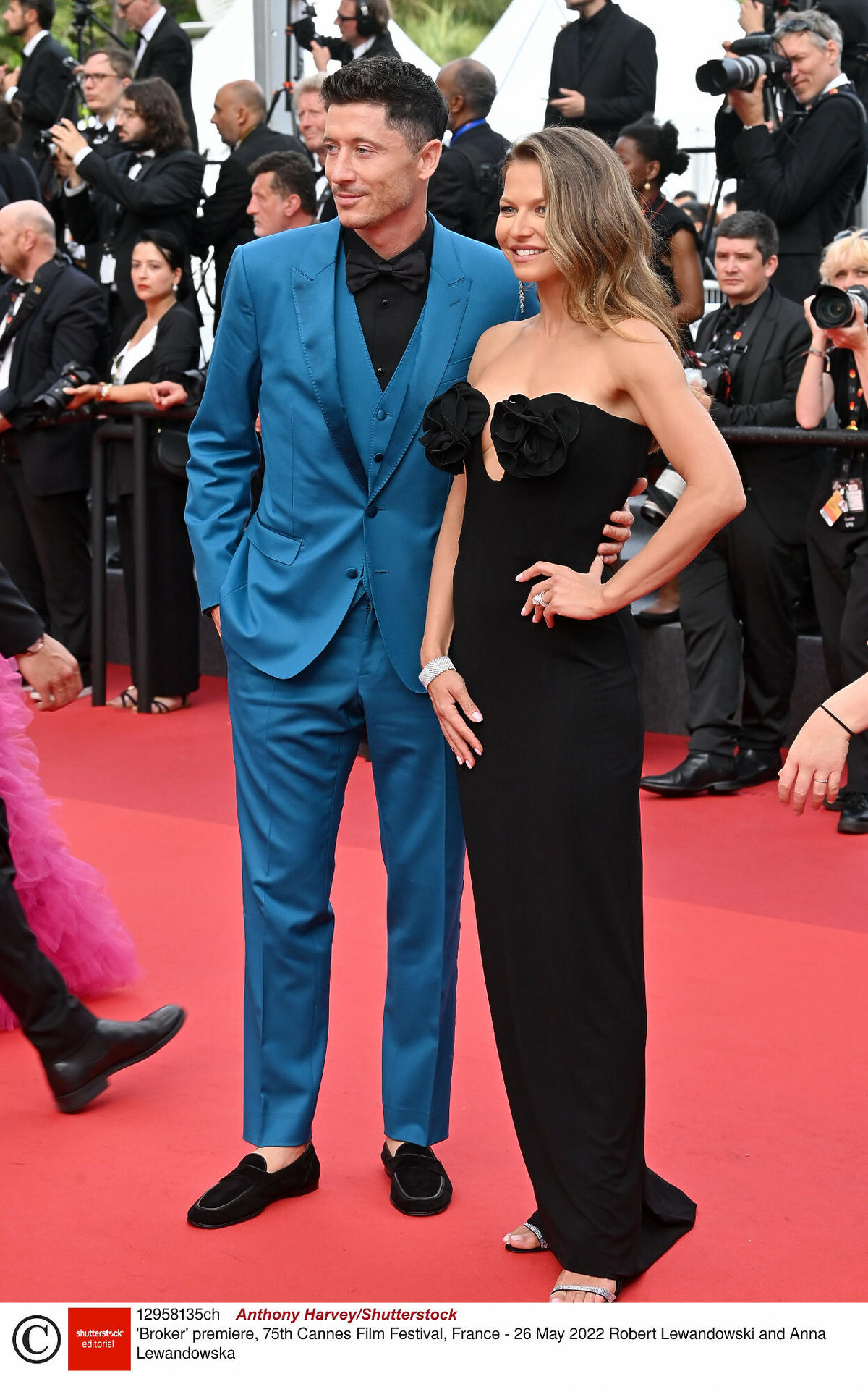 Cannes 2022, Anna Lewandowska i Robert Lewandowski na premierze filmu Broker