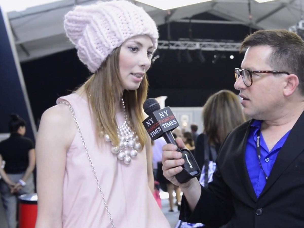 Charlize Mystery na New York Fashion Week