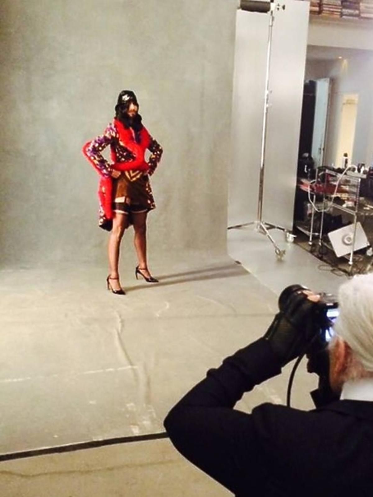 Conchita Wurst na zdjęciach Karla Lagerfelda