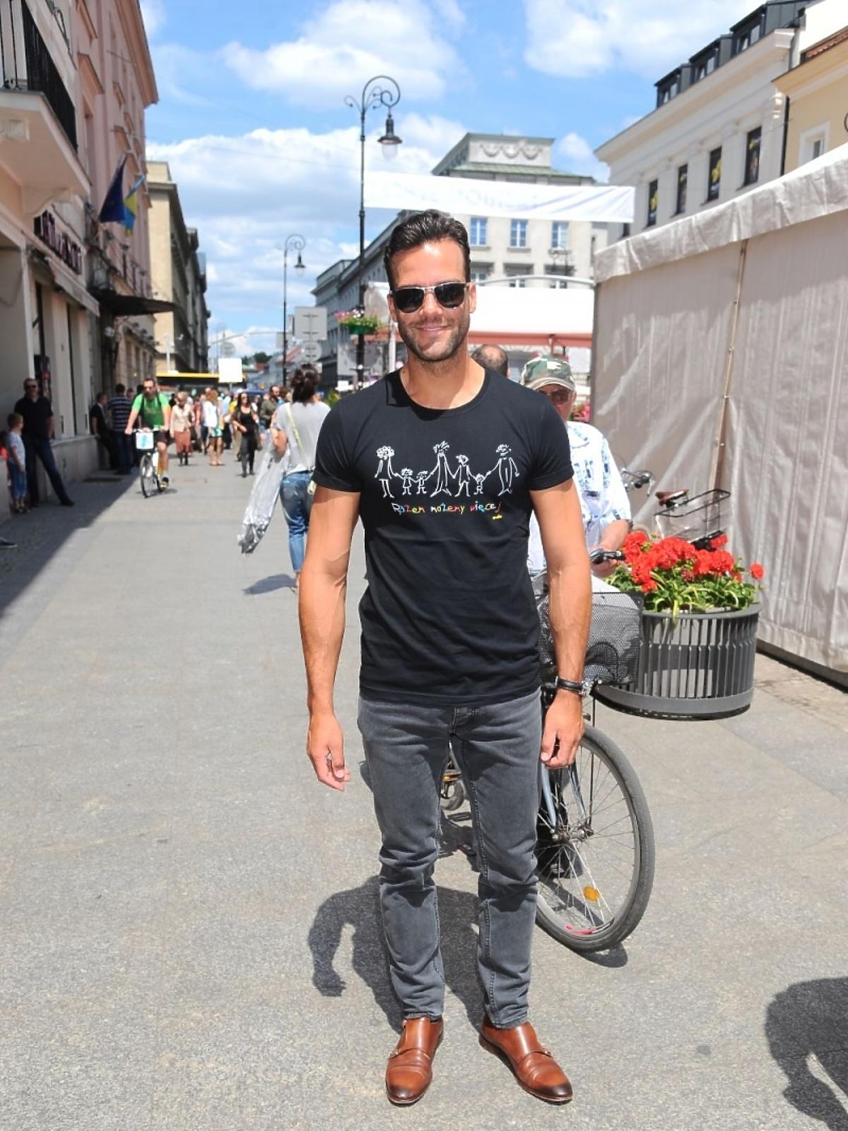 Conrado Moreno na Street Fashion