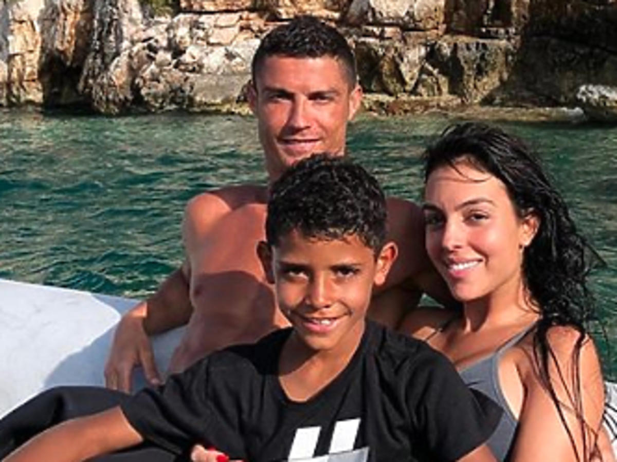 Cristiano Ronaldo i Georgina Rodríguez na wakacjach z synem 