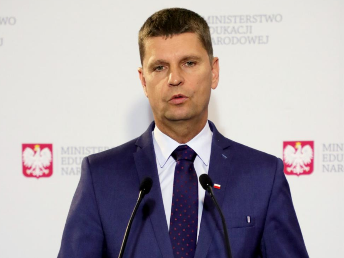 Dariusz Piontkowski na konferencji prasowej