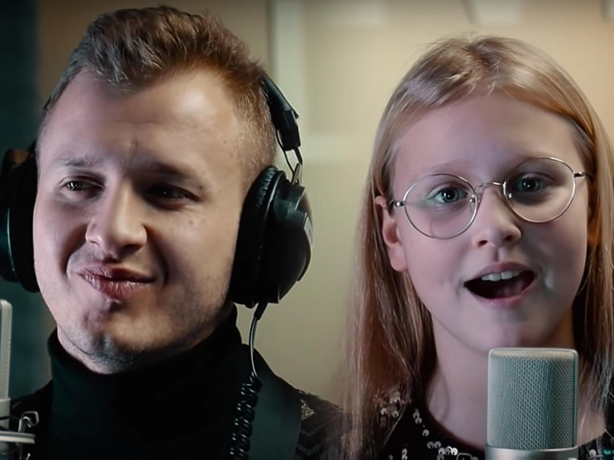 Dawid Narożny w duecie z córką