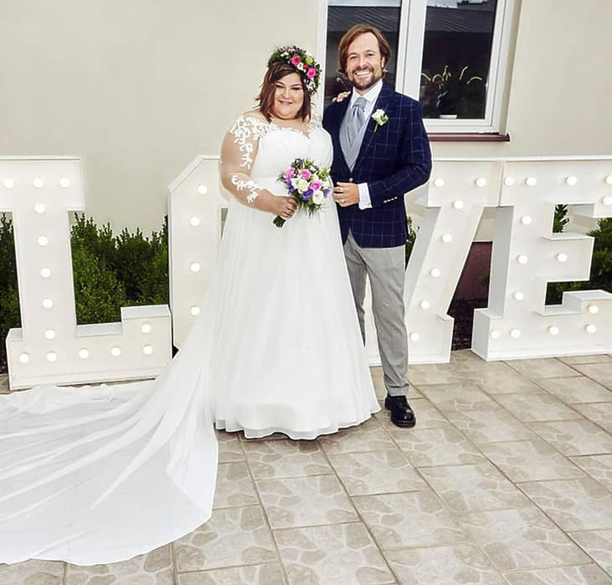 Dominika Gwit w sukni ślubnej