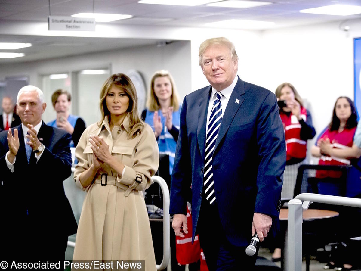 Donald i Melania Trump na konferencji