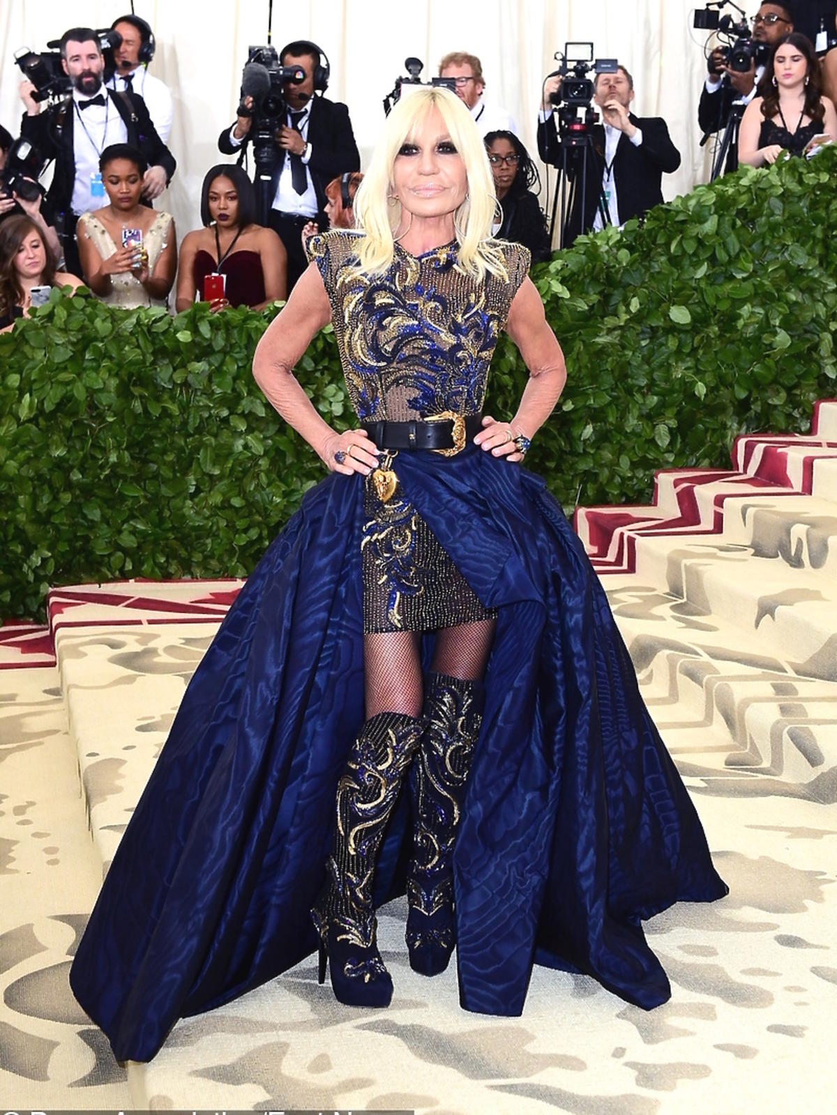 Donatella Versace na gali Met, maj 2018