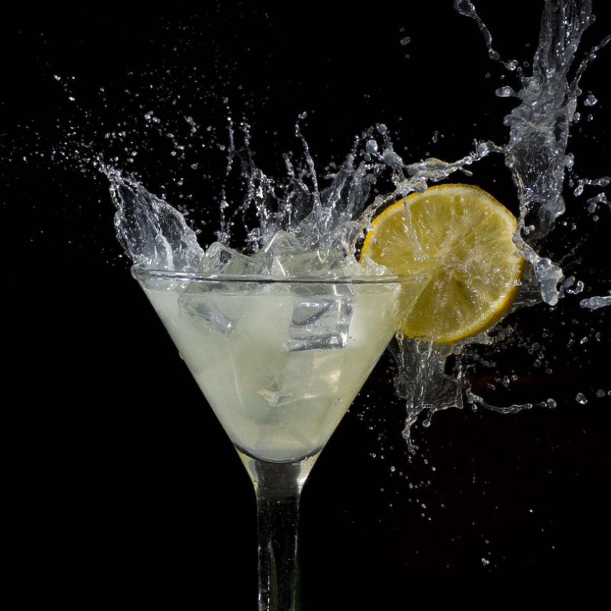 drink-martini-bianco-509711-1_1.jpg
